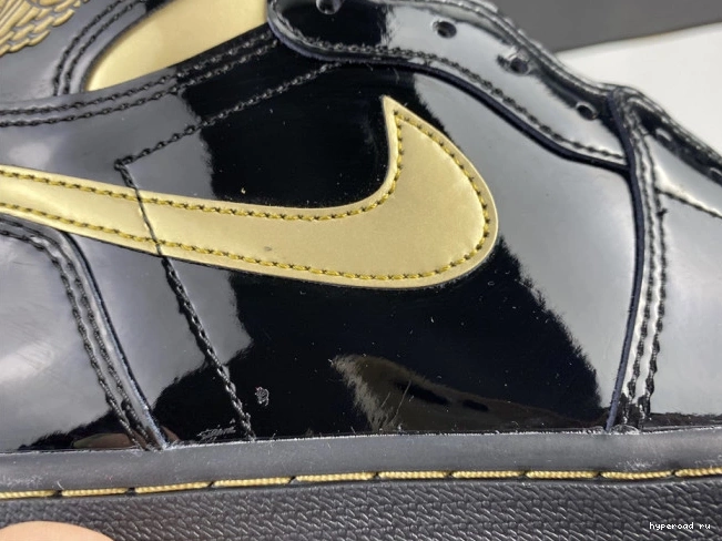 GOLD METALLIC 1 555088-032 AIR RETRO HIGH JORDAN BLACK (2020) 0912